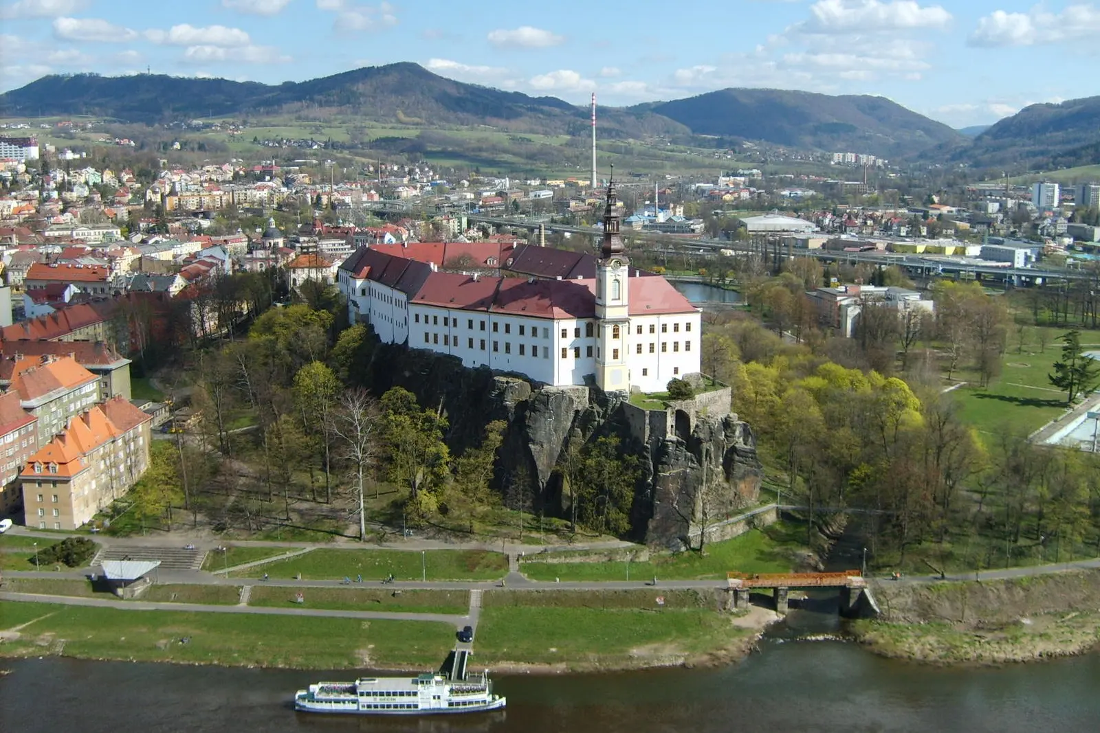 Děčín — destination du transfert depuis l'aéroport de Prague