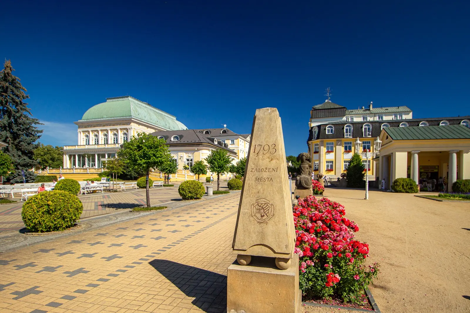 Colonnade à Františkovy Lázně, destination du transfert depuis l'aéroport de Prague